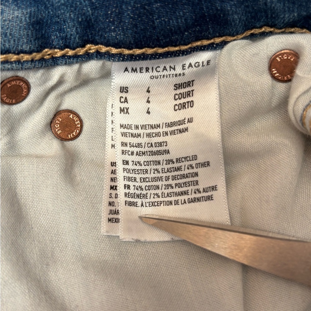 American Eagle Jeans 4 Short Festival Flare Blue Next Level Stretch Petite - Picture 6 of 15